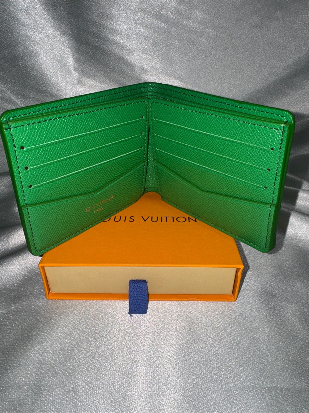 Louis Vuitton Green Monogram Painted Canvas Wallet🔥New! - Picture 4 of 9